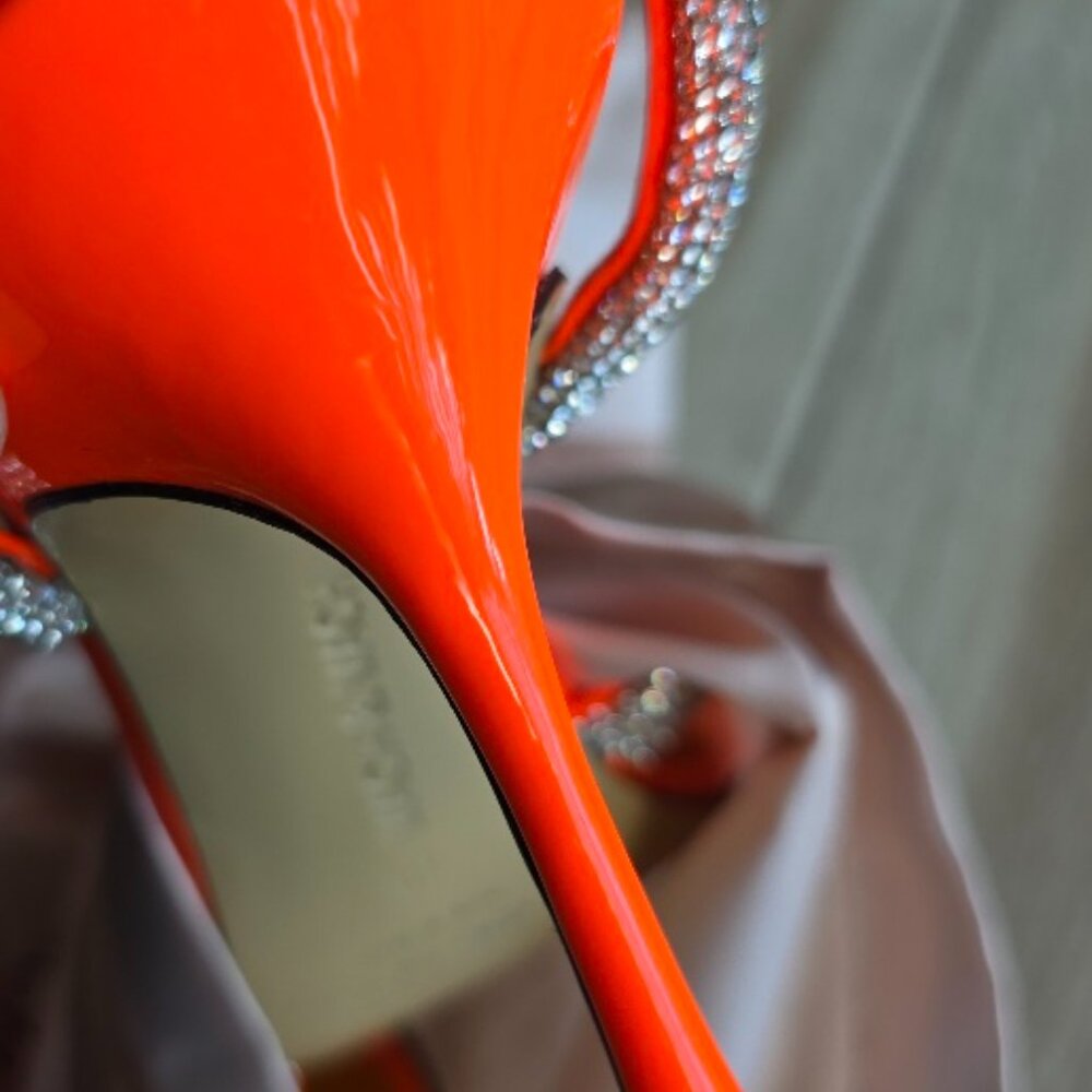 MACH & MACH PVC & ORANGE PATENT LEATHER EMBELLISHED CRYSTAL DB BOW PUMPS EUR. 40 - Picture 14 of 14